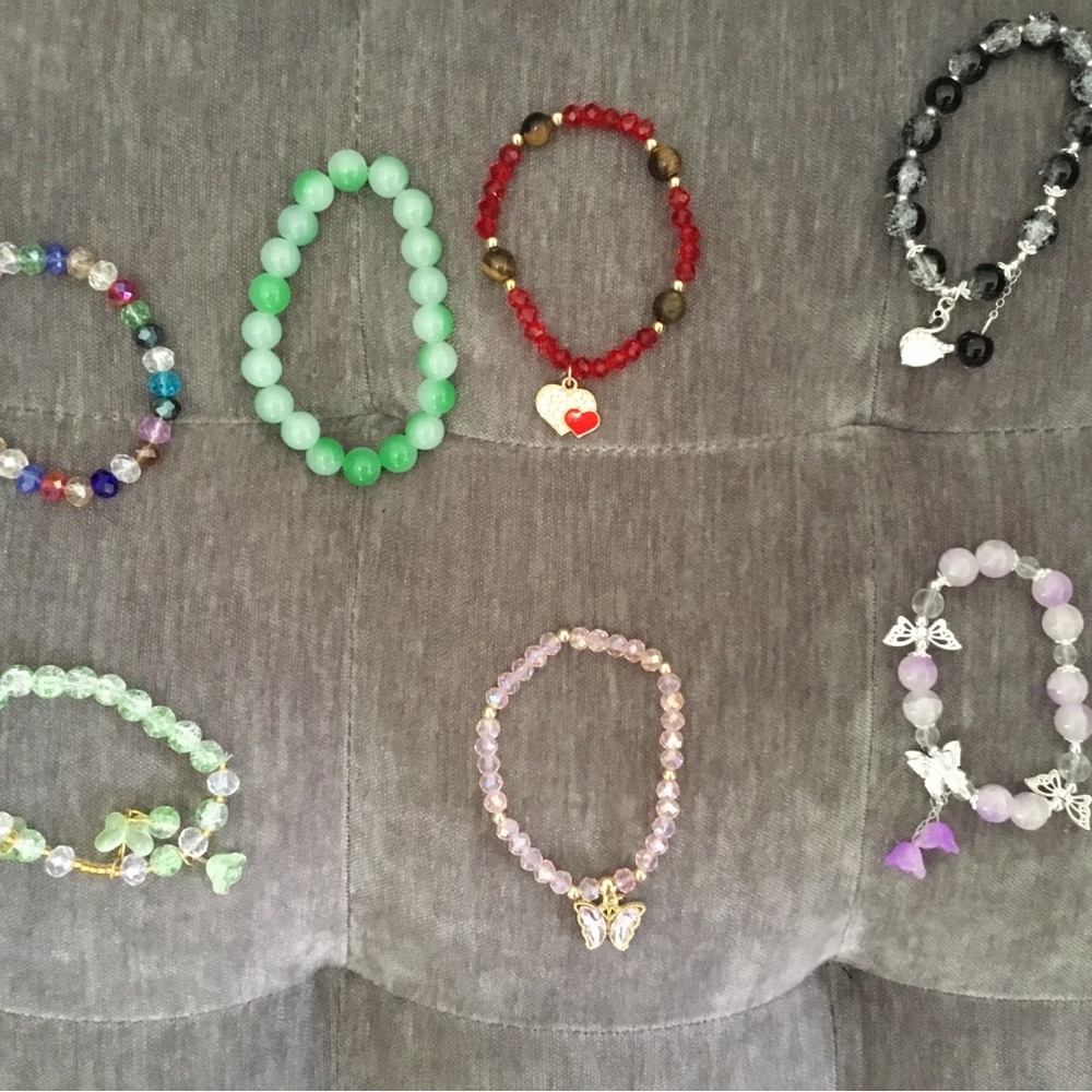 Giveaway Charm Bracelet for Women - Picture 2 of 2